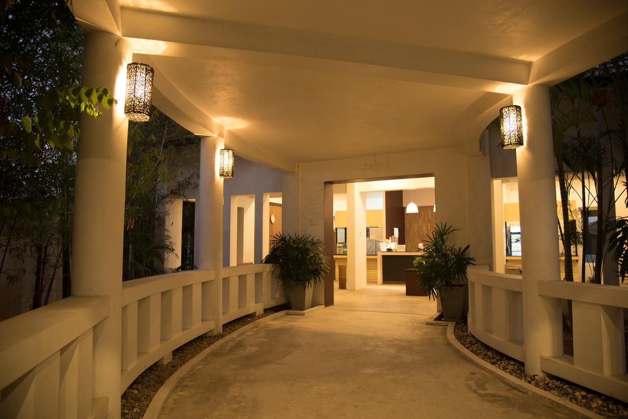 The Square Rayong Otel Dış mekan fotoğraf